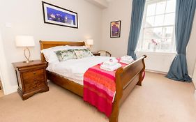 Luxury New Town 1 Bed Apartment